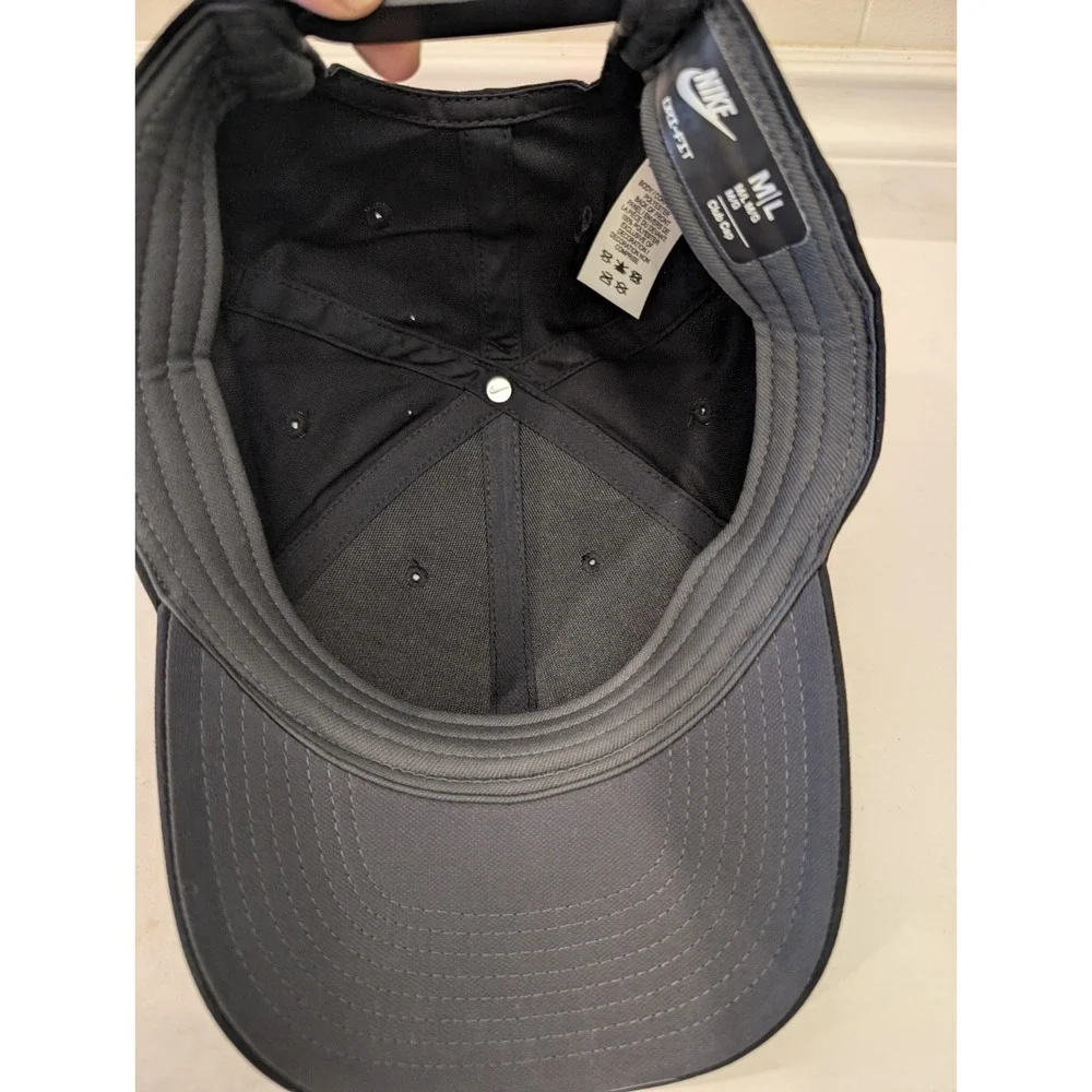 NWT Size M/L Nike Dri-Fit Club Black Dad Cap Golf Tennis White Swoosh Men's New!